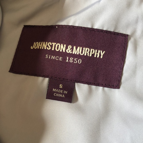 Like NEW- 💨 Johnston & Murphy Lightweight Windbreaker - Picture 9 of 10